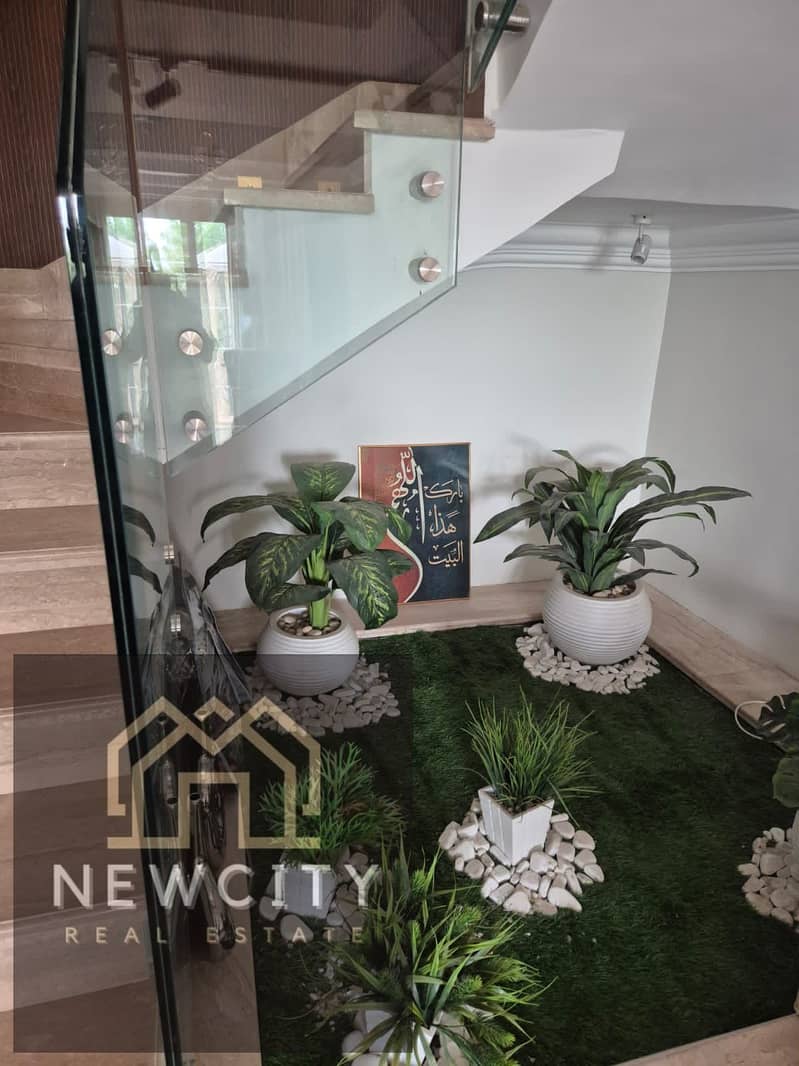 10 صورة واتساب بتاريخ 2025-11-06 في 00.18. 24_a315814b. jpg