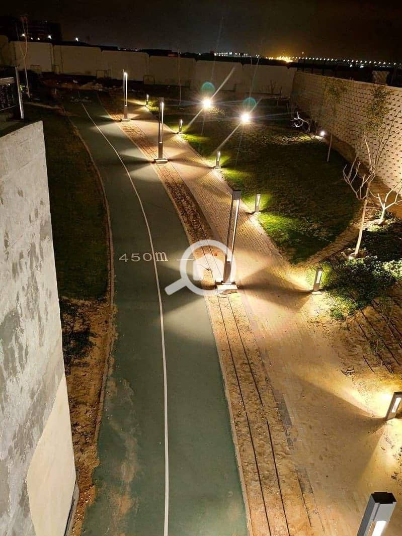 17 628462fd-bd45-45f4-86f9-8696aa0a36a7. jpeg