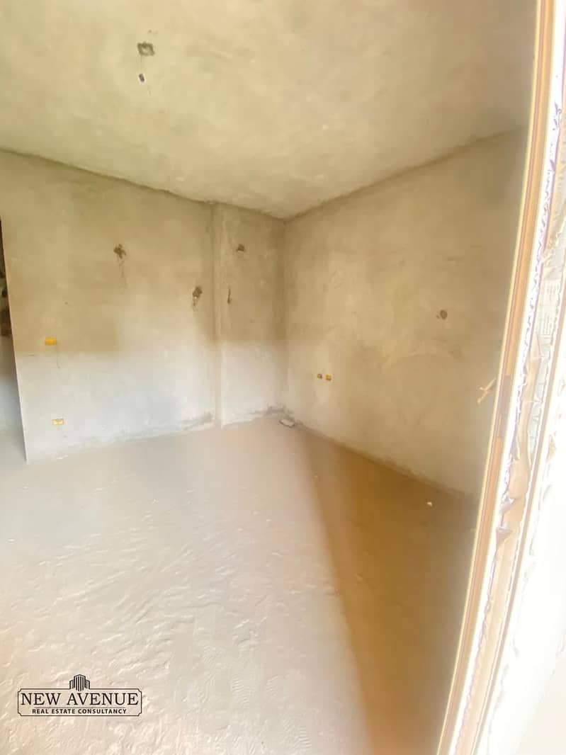 4 WhatsApp Image 2025-11-10 at 11.57. 46_cdd2619a. jpg