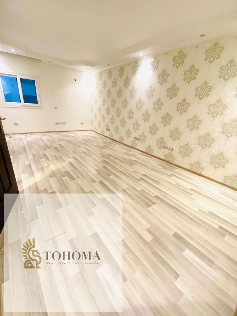 4 90b4171c-d4b6-4e68-ab7e-9e3682810480. jpg