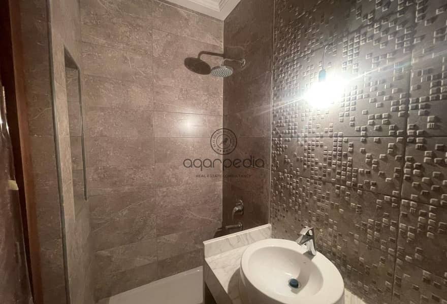 2 7e5552a1-c4bb-4839-bc61-50f36cc9b0f7. jpg