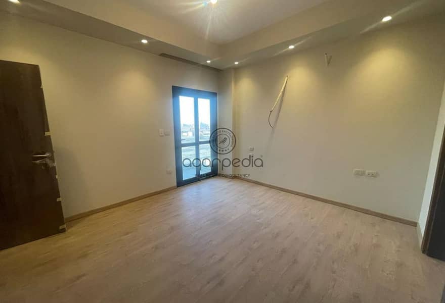 3 7fd2d0fa-fa2f-4c65-bd0b-626234ee3d7e. jpg