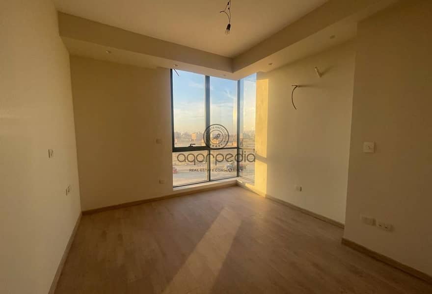 4 08e68c51-4c31-4628-aa90-6901f40bf424. jpg