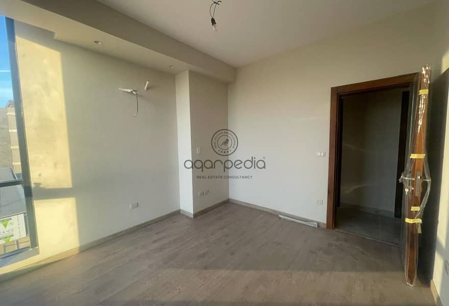 8 03348797-4931-41cb-a280-7abb7903f472. jpg