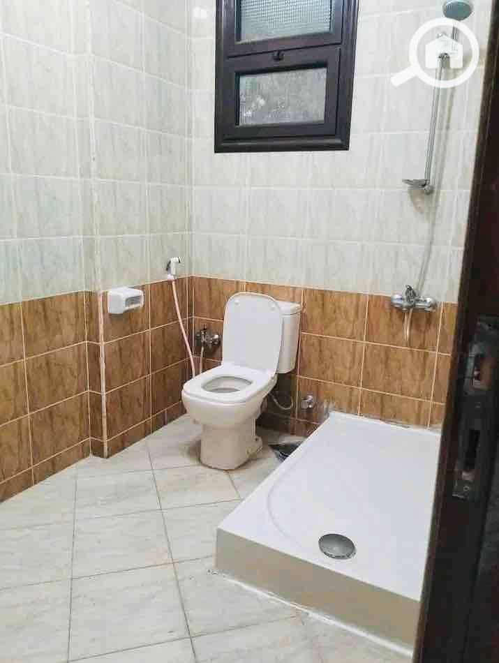 4 593ea5a3-4c2f-4600-a41c-80d2544d0a94. jpg