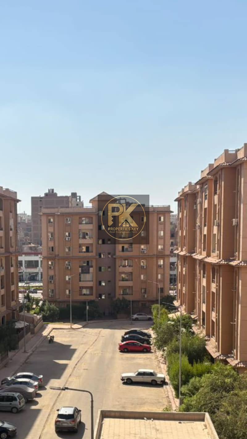 64599E7A-4C87-4BA7-882B-E05B3140A351. png