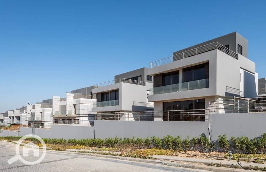 6 WhatsApp Image 2025-04-20 at 1.49. 58 PM (2). jpeg