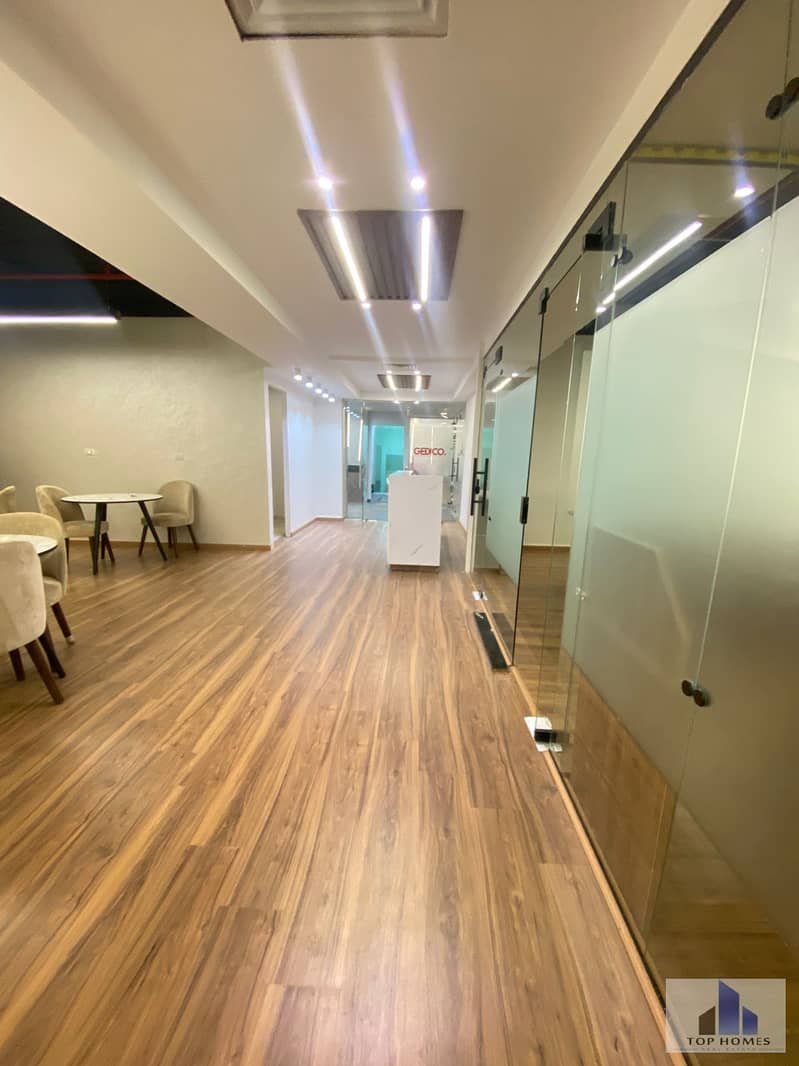 2 WhatsApp Image 2025-11-06 at 2.29. 24 PM. jpeg