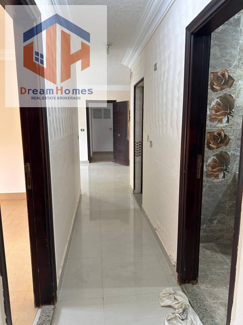 12 WhatsApp Image 2025-11-09 at 1.50. 07 PM (1). jpeg