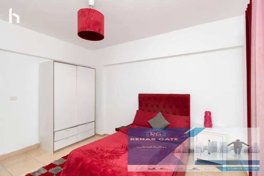 10 7e183680-4bb1-444c-a8de-dfba4b7c28f6. jpg