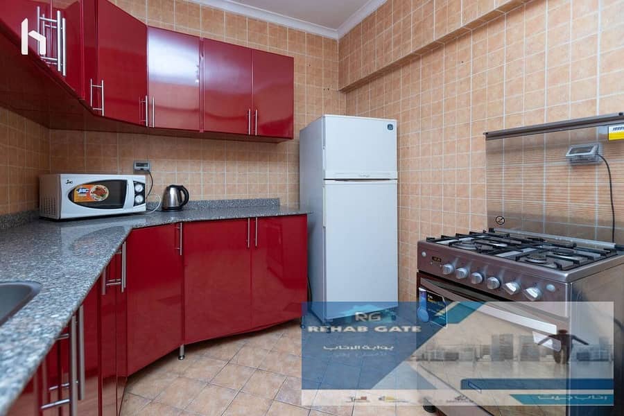 14 4b0b7fbf-3612-46e3-845a-ff776fbc1f1c. jpg