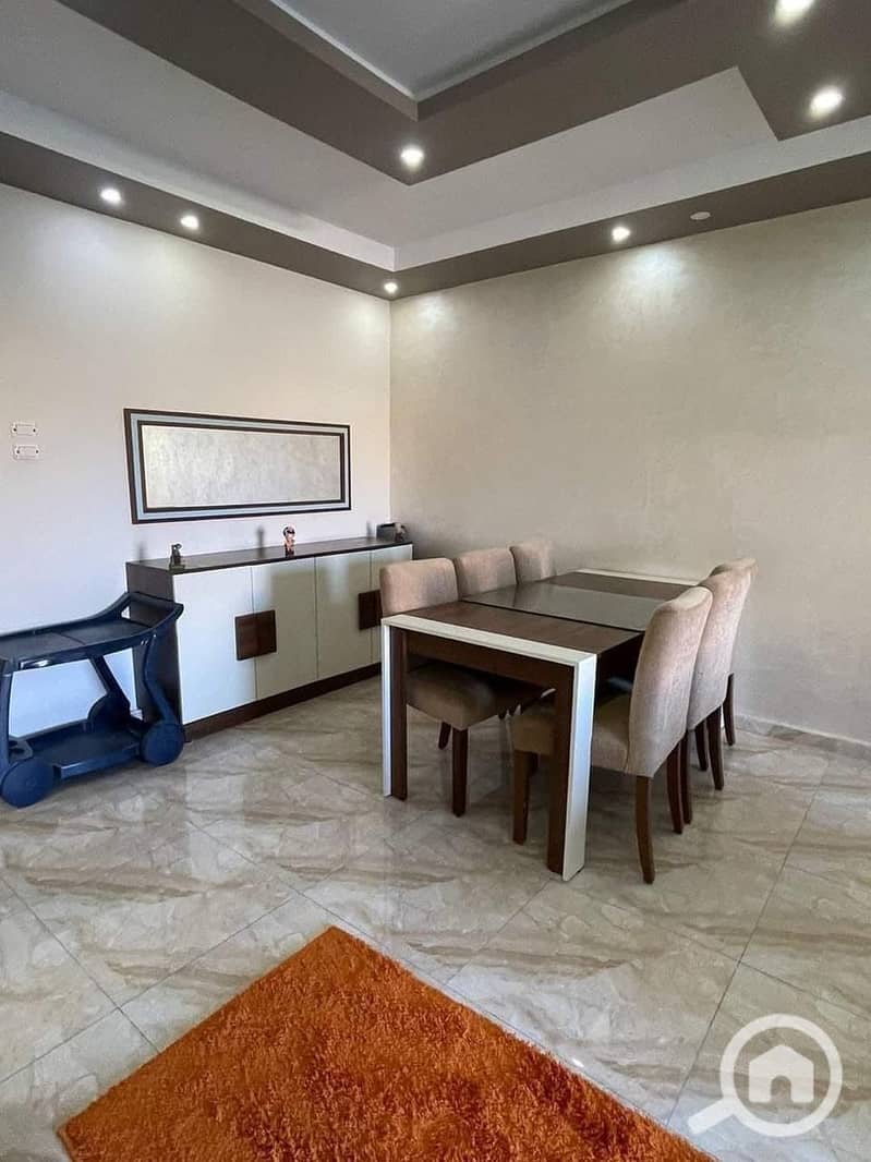 5 375e5831-6db6-48d1-81d0-3d3aeff97bb6. jpeg