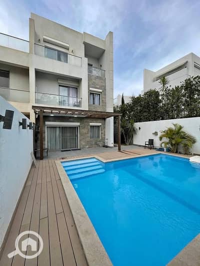 توين هاوس 3 غرف نوم للبيع في الشيخ زايد، الجيزة - 571343355_2255577634941683_1701161544888132791_n. jpg