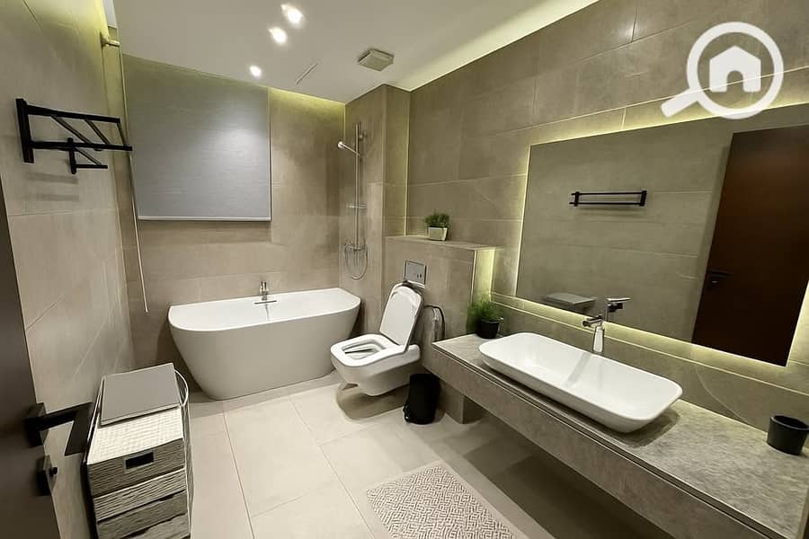 6 546298231_715019351587179_7563026256989920244_n (1) - Copy. jpg