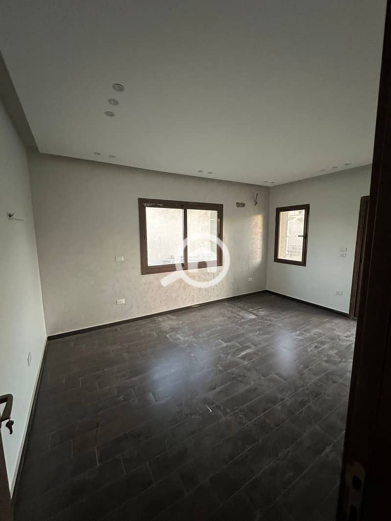 29 fa891502-042c-4e2d-8ce0-b0e485d303bb. jpg