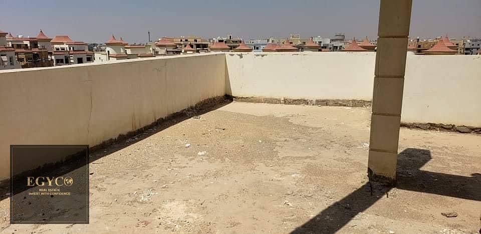 10 WhatsApp Image 2025-11-04 at 22.33. 52. jpeg