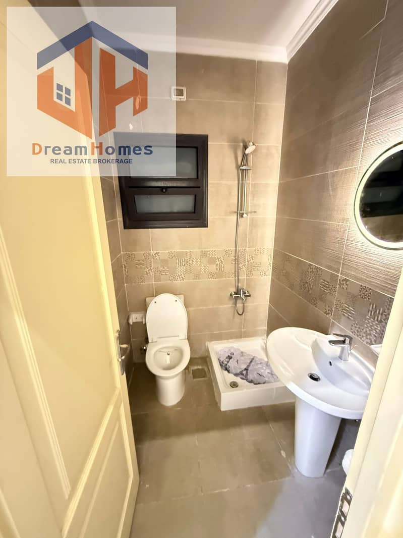 7 WhatsApp Image 2025-11-08 at 8.49. 17 PM (3). jpeg