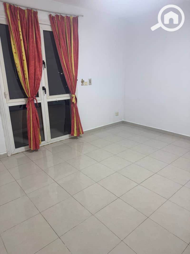 2 d17b6ee2-e6ad-4f07-9d5e-f856a2e1d015. jpg