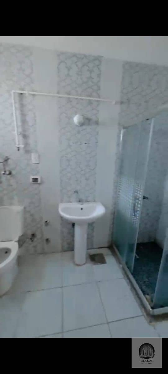 2 WhatsApp Image 2025-11-10 at 4.17. 56 PM (1). jpeg