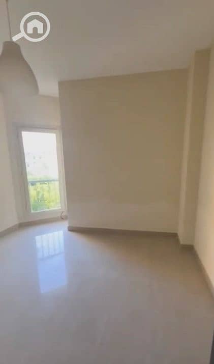 2 WhatsApp Image 2025-11-06 at 17.44. 22_058fcb28. jpg