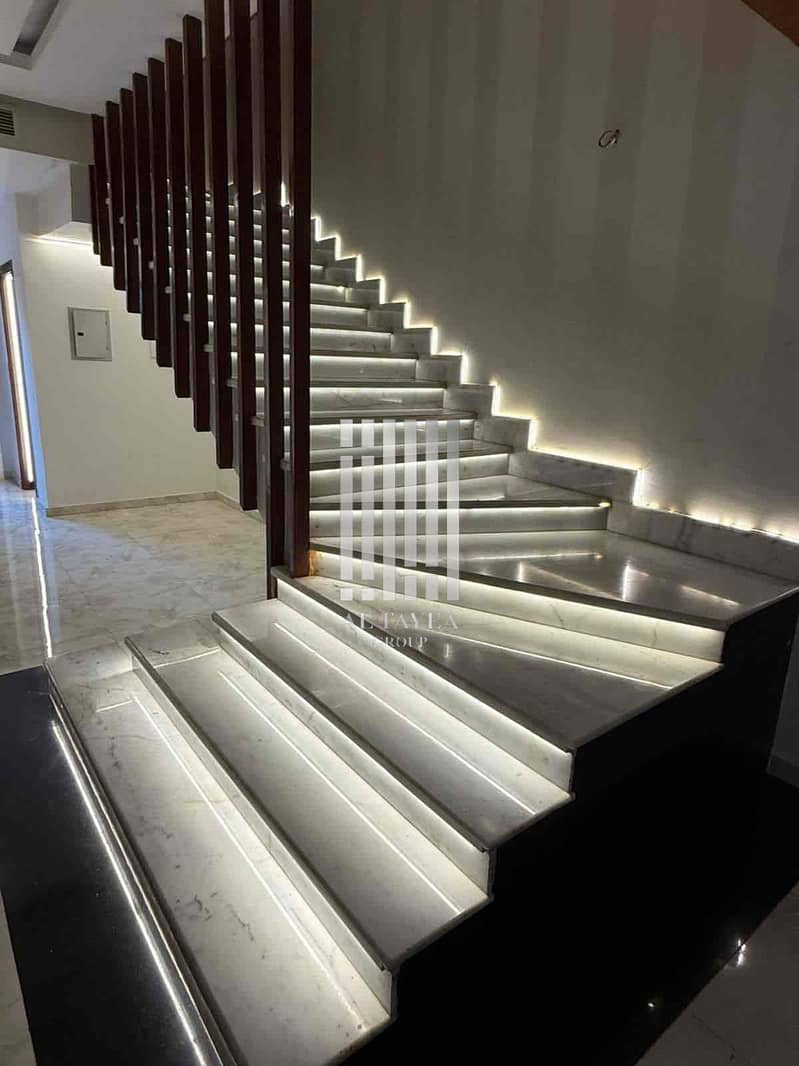 2 73628013-fec1-4676-8858-80788a4c8b77. jpg