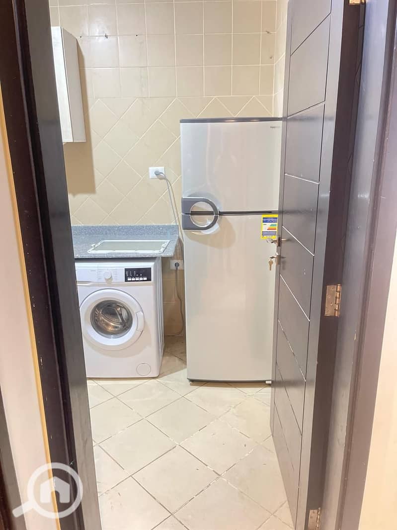 4 70bcde29-f882-4716-84c2-86a22f1e20f6. jpeg