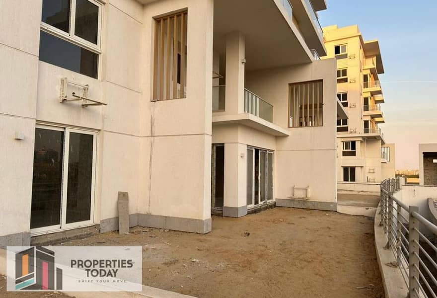 5 b8c172e7-daef-415c-abf0-01da57547dfc. jpg