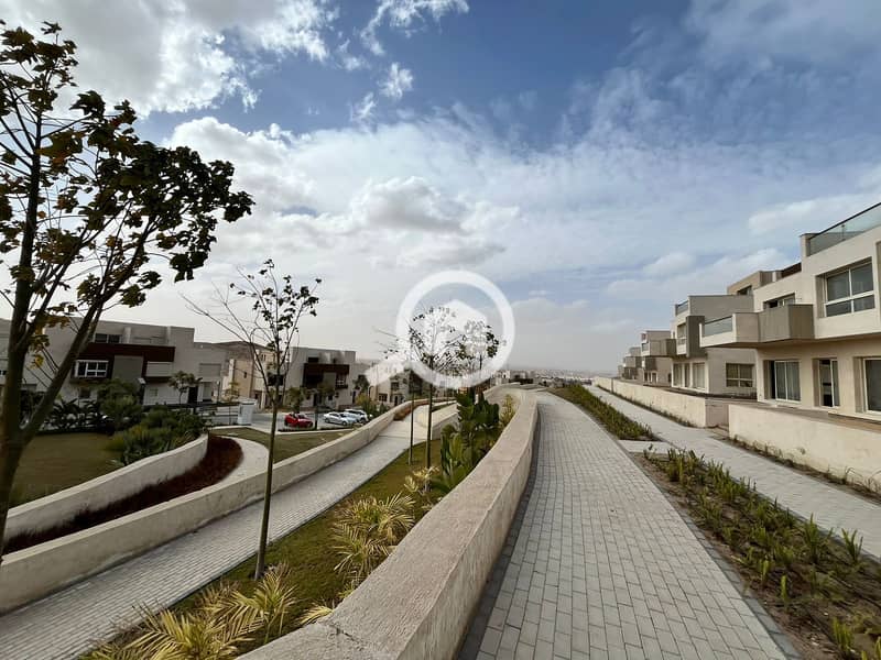 6 WhatsApp Image 2025-10-08 at 2.56. 42 PM (1). jpeg