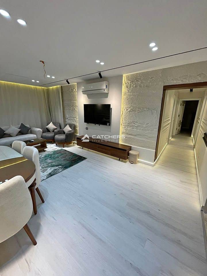 8 571222405_843720548222887_6832665224491108290_n. jpg