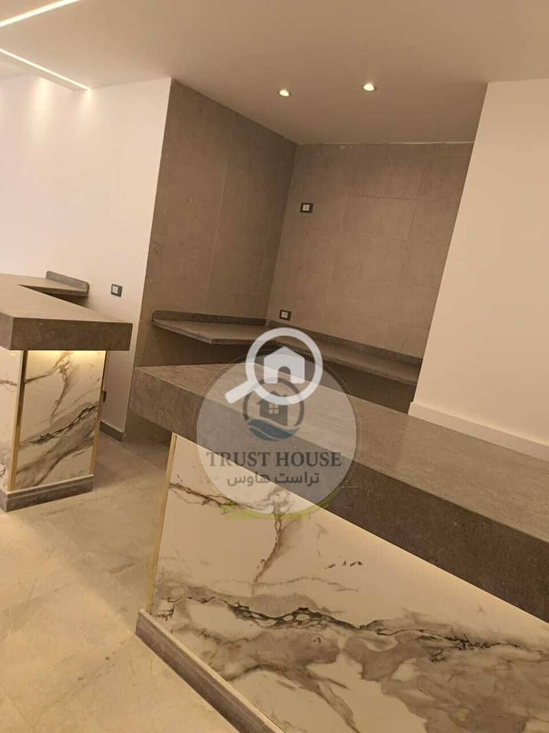 25 WhatsApp Image 2025-11-09 at 20.32. 38 (2). jpeg