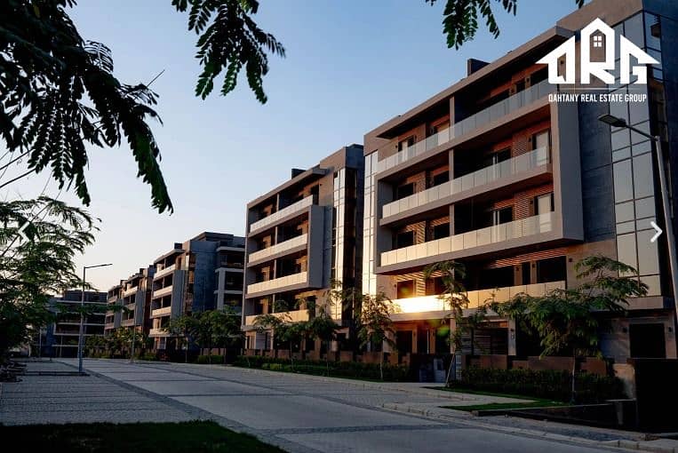 4 78d8f9ee-d585-456e-b481-15b2cf7d0ca1. jpeg