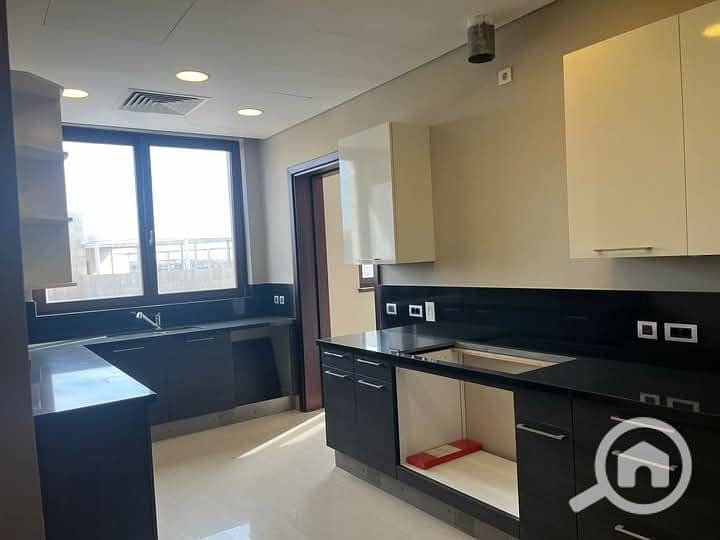 4 FB_IMG_1734048729518. jpg