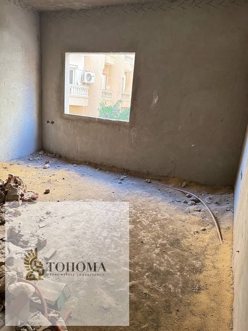 4 93664a00-37b0-4eca-a1b8-1e4328de6b95. jpg