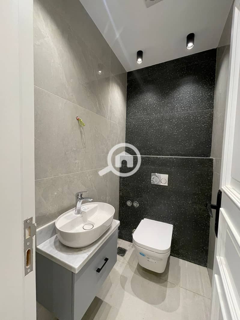 6 WhatsApp Image 2025-11-03 at 4.57. 46 PM (2). jpeg