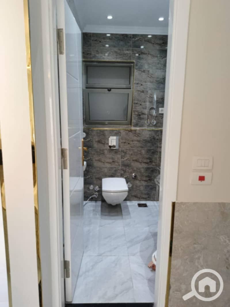 8 WhatsApp Image 2025-11-03 at 5.01. 10 PM. jpeg