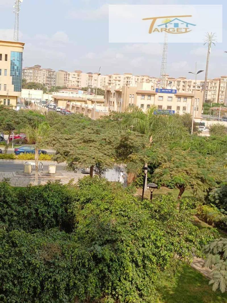 22 d50d9a56-f4d0-42a1-b8b0-4b4d2acb0441. jpg