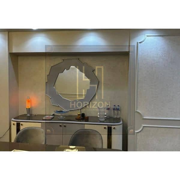 6 8163793-c1e8eo. jpg