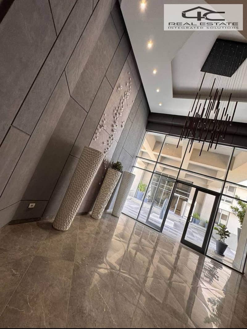 6 WhatsApp Image 2025-11-09 at 9.50. 39 PM (3). jpeg