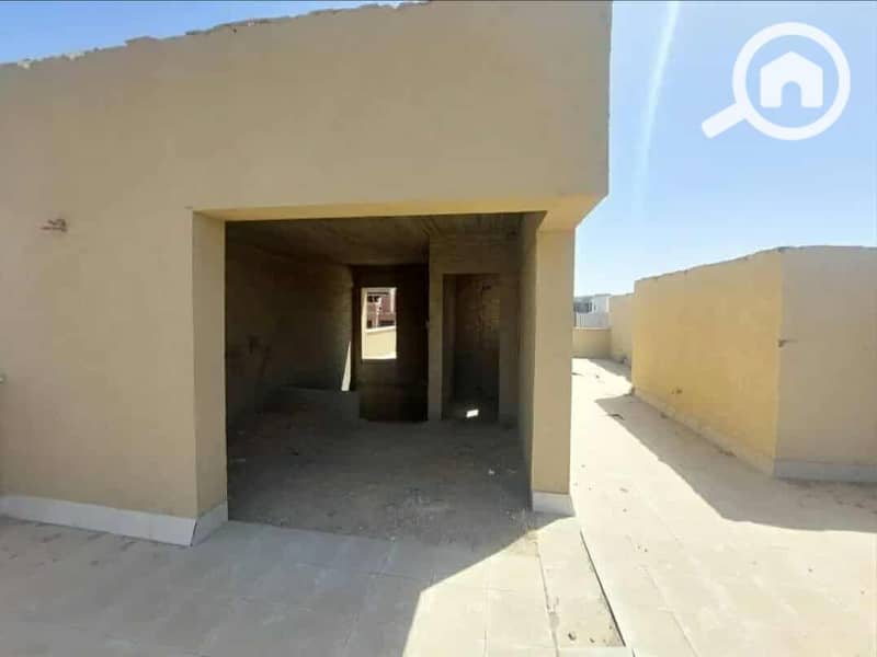 6 769faa07-d83a-48d1-9467-f1fe134a344a. jpeg