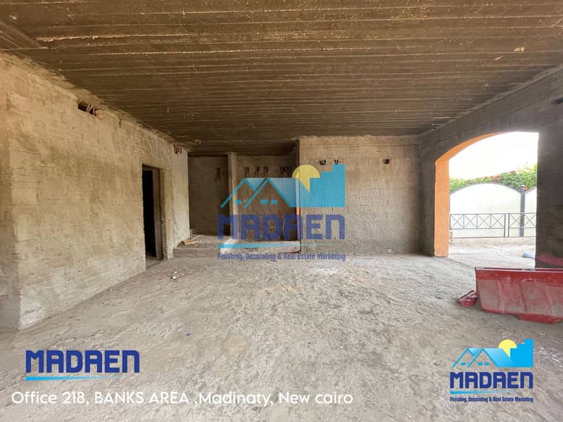 2 89367bc4-77c6-4305-a112-c027fef37616. jpg