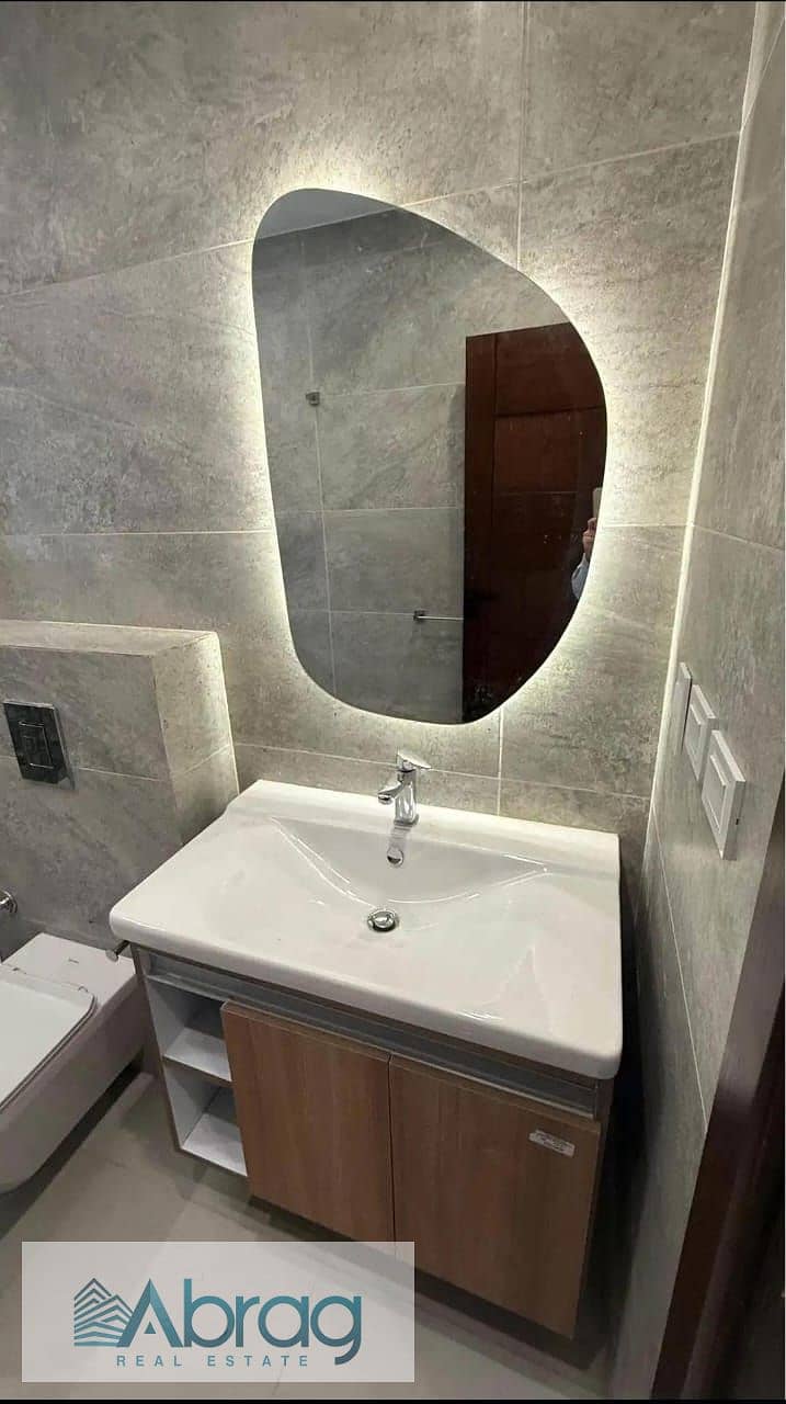 4 WhatsApp Image 2025-11-09 at 3.48. 00 PM (1). jpeg