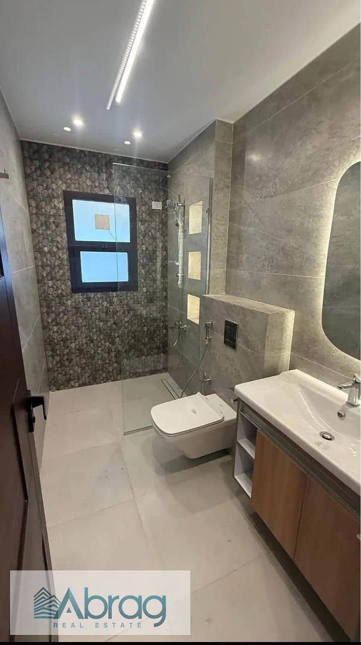 6 WhatsApp Image 2025-11-09 at 3.47. 59 PM. jpeg