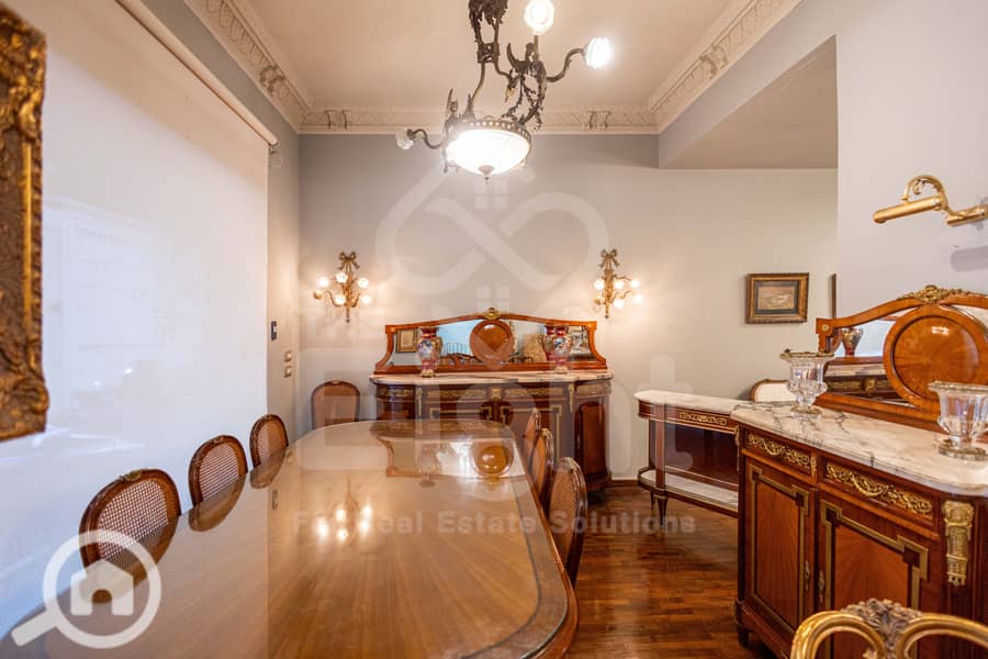 8 (8)IMG_2235-Edit. jpg