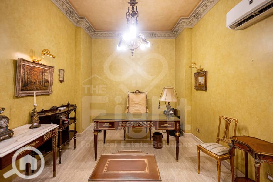 12 (12)IMG_2247-Edit. jpg