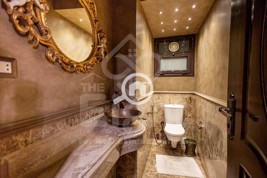 16 (16)IMG_2245-Edit. jpg