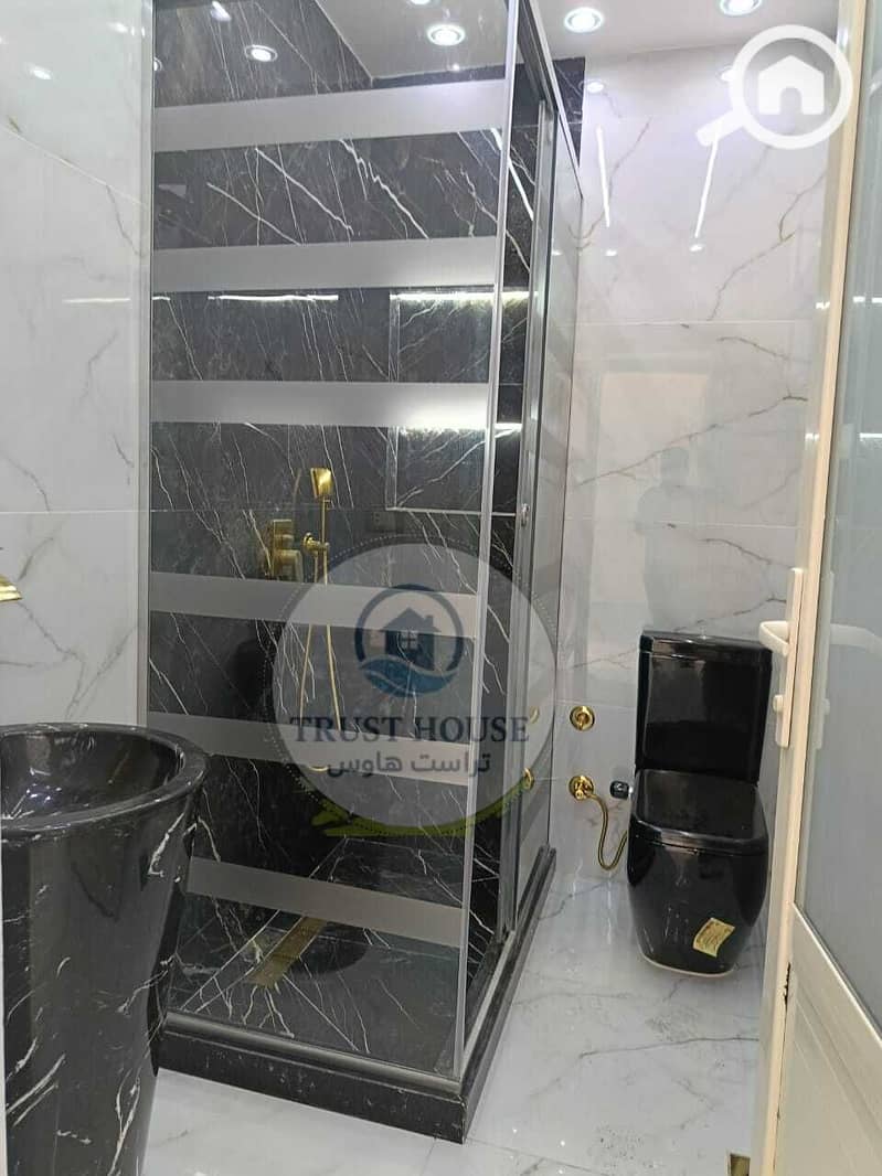 6 WhatsApp Image 2025-11-05 at 15.05. 37. jpeg