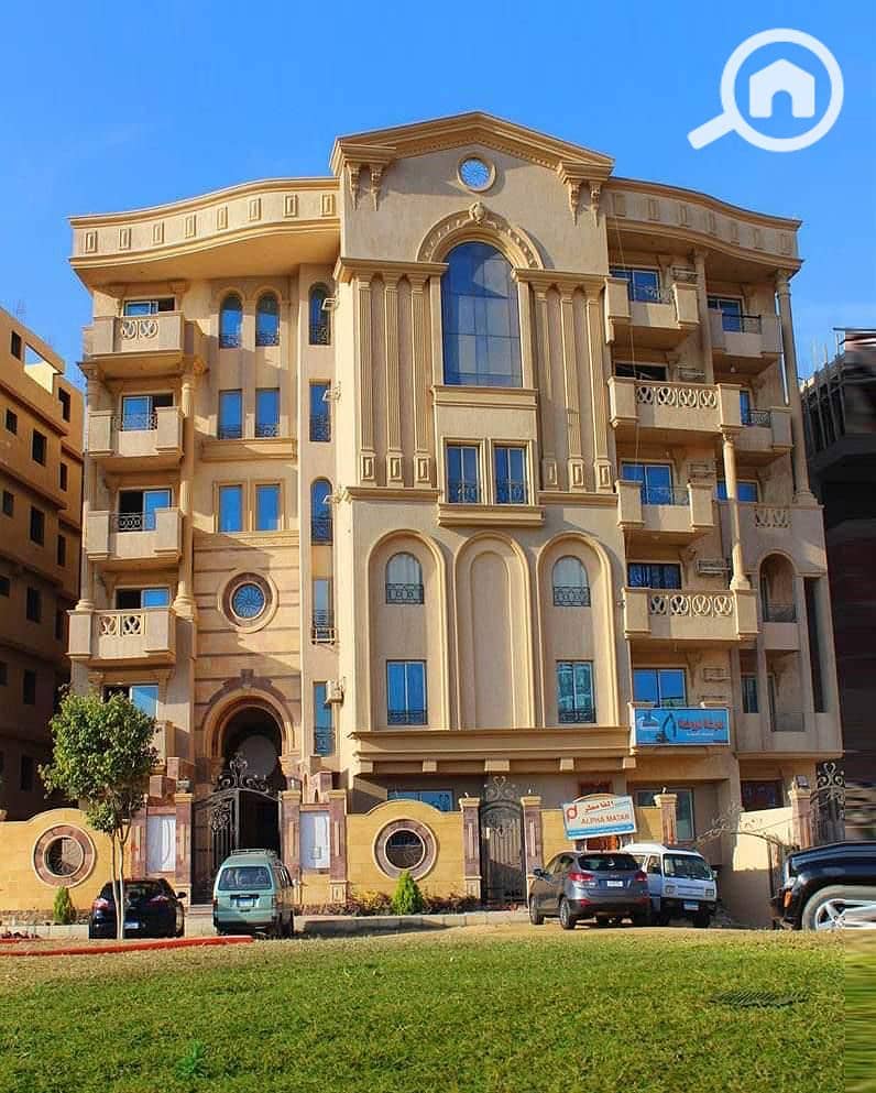 11 e7ccb4c1-5953-4a8d-80d9-112f7cec17bb. jpeg