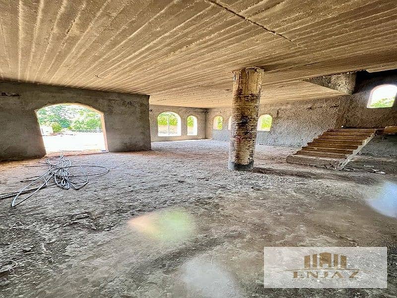 14 e6c25a0807f74f1aab0dab1a064be305. jpg