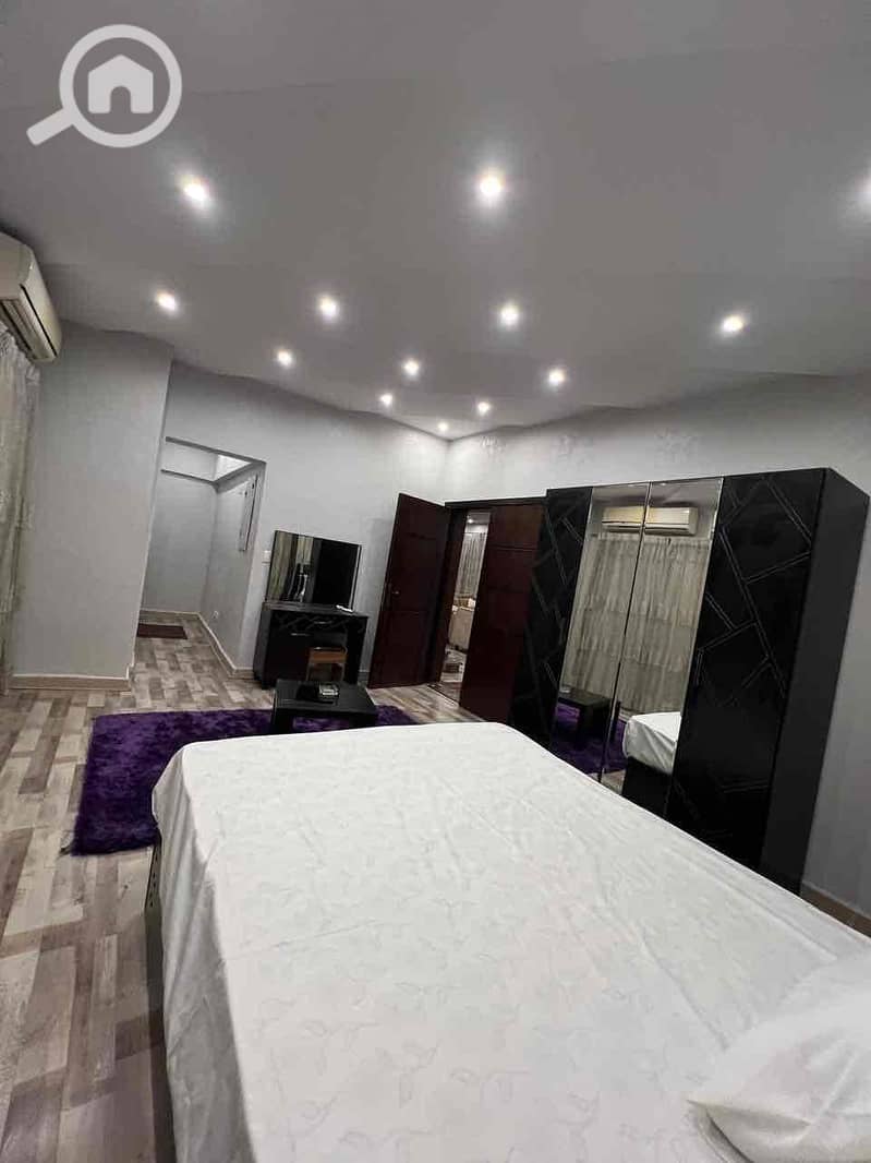 17 eb0f8121-1863-40a9-9996-f84730152a14. jpg