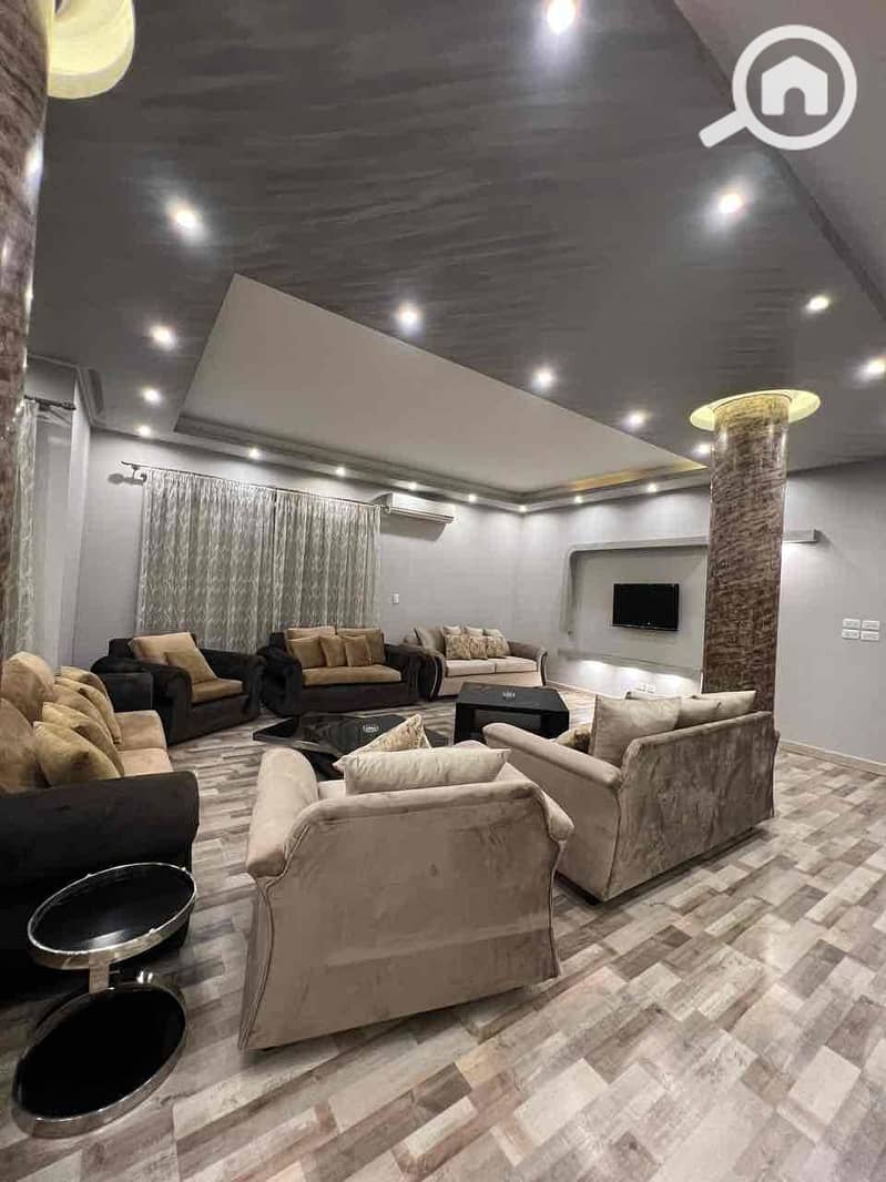 26 39b7b729-66cc-4c18-8b76-20ab24aa4a74. jpg